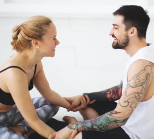 5 Ways Your Relationship Blossoms From Mindful Meditation