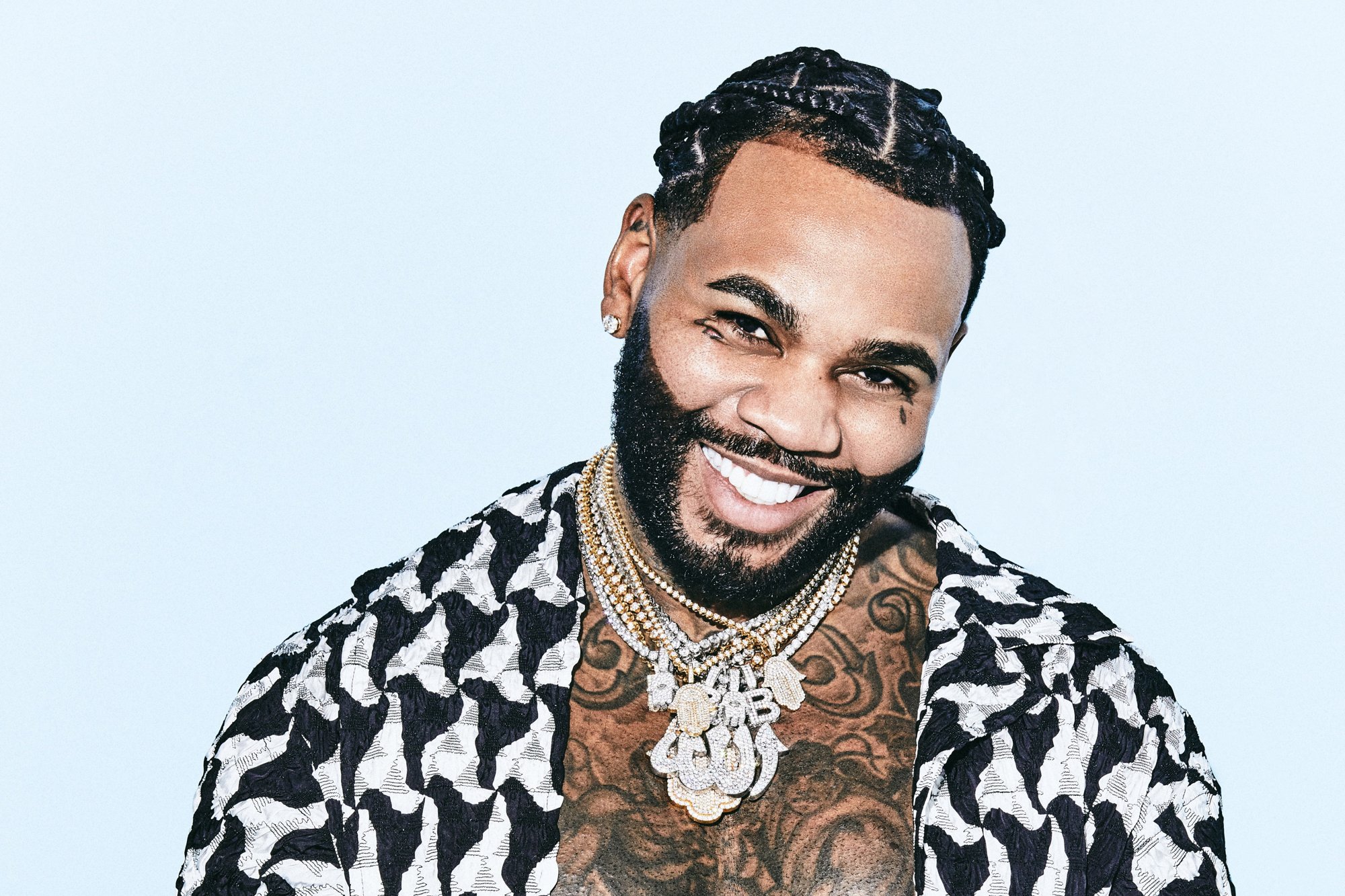 Kevin Gates Shares Nsfw Video