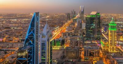 Benefits and Challenges of Working in Saudi Arabia